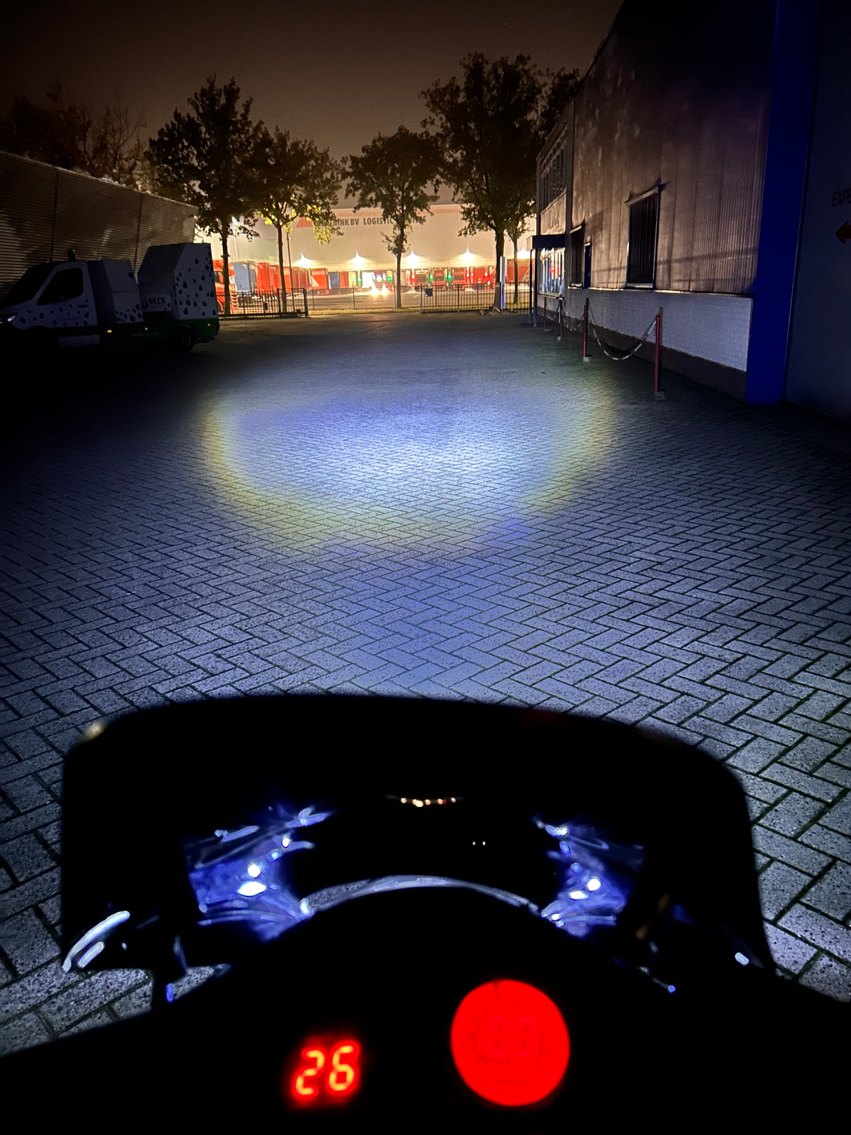 LED Lamp White BA20D Super Bright Universal / Piaggio Zip