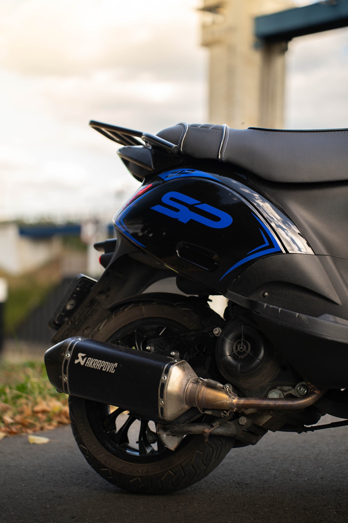 Akrapovic Exhaust + Bend Piaggio Zip / Vespa Sprint 4T3V Iget Euro 4