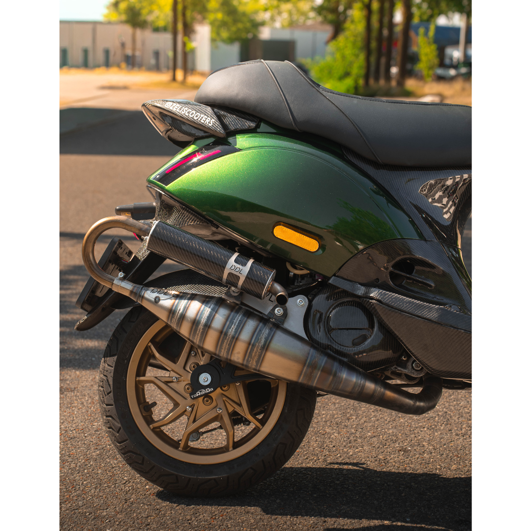 Achtervelg 12 Inch Mat Zwart Vespa Sprint RST E5+