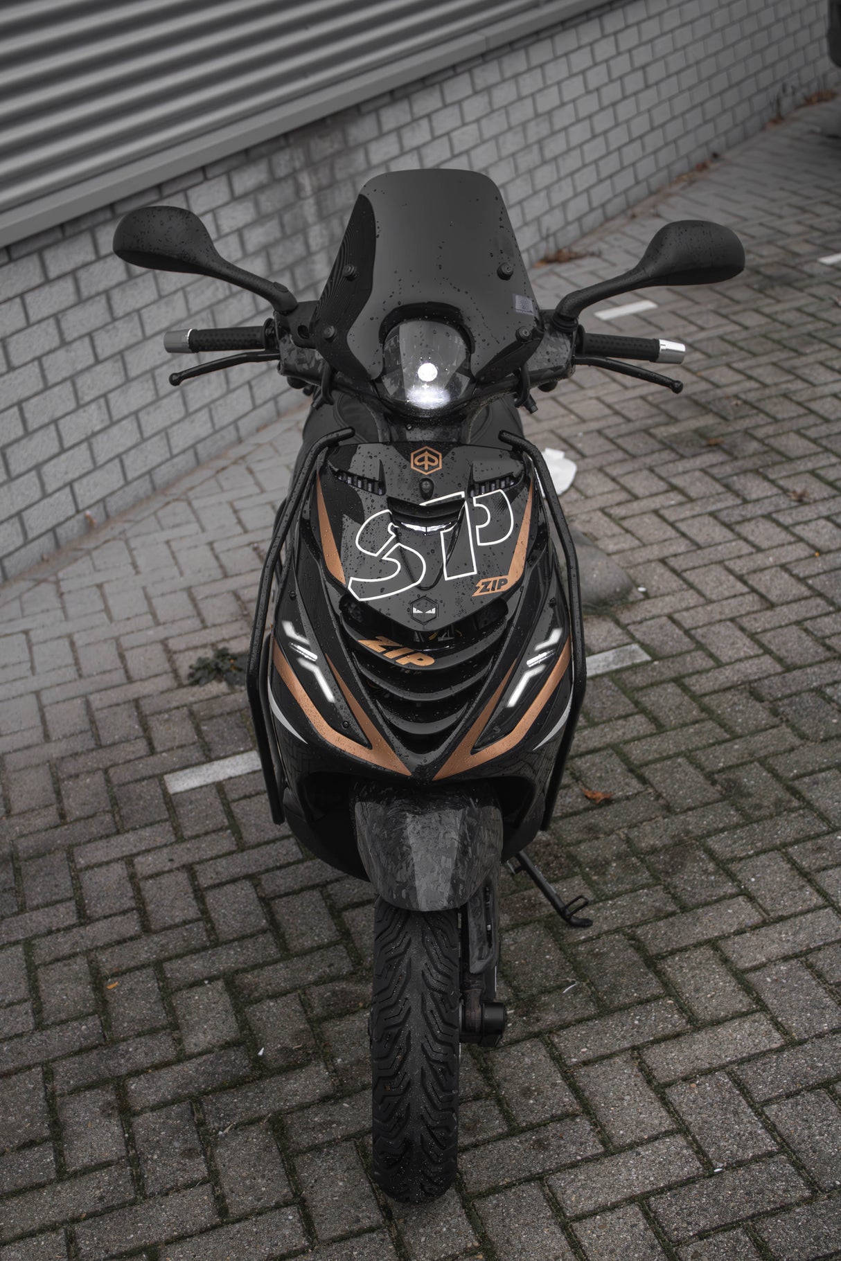 Runner Mirrors Fenom Piaggio Zip