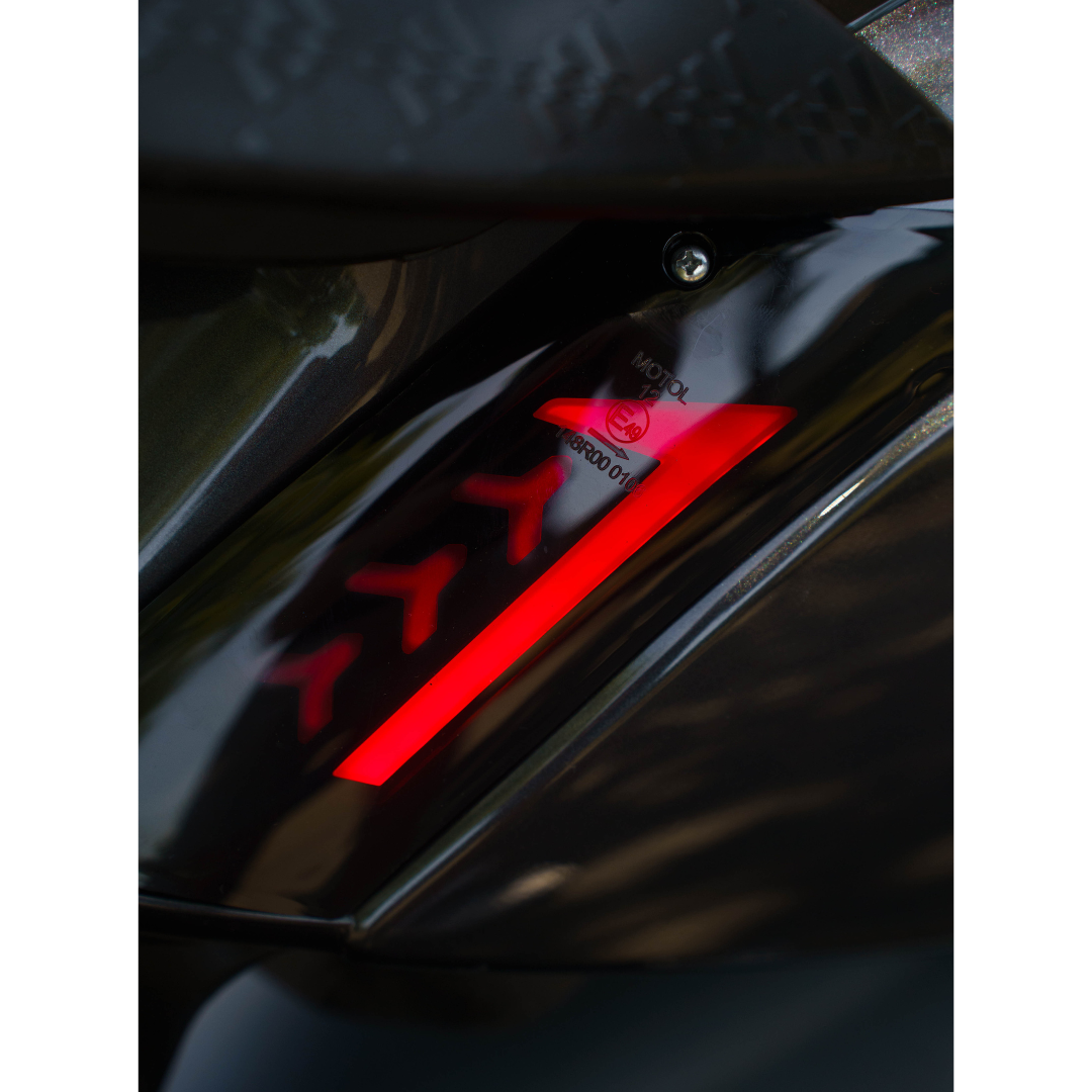 Alpha Arrow LED Piaggio Zip Voor / Achter Flow/Matrix