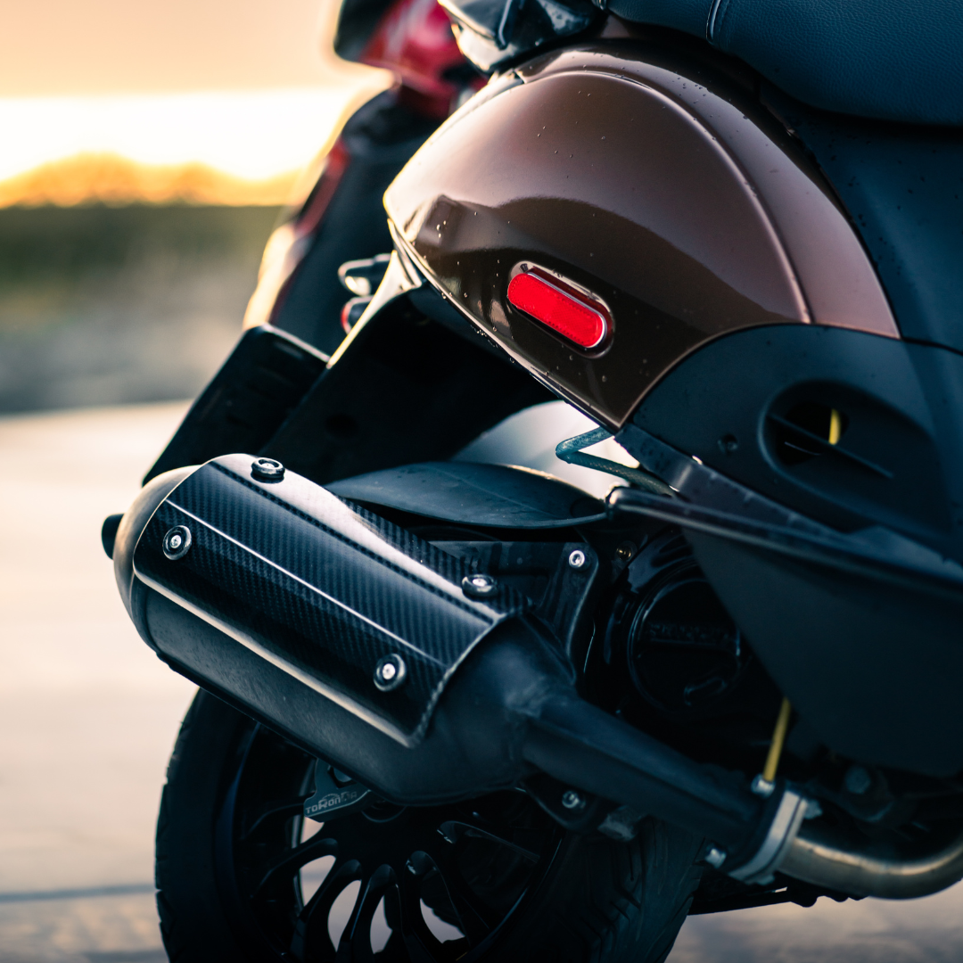 Reflektor Rot Piaggio Zip & Vespa