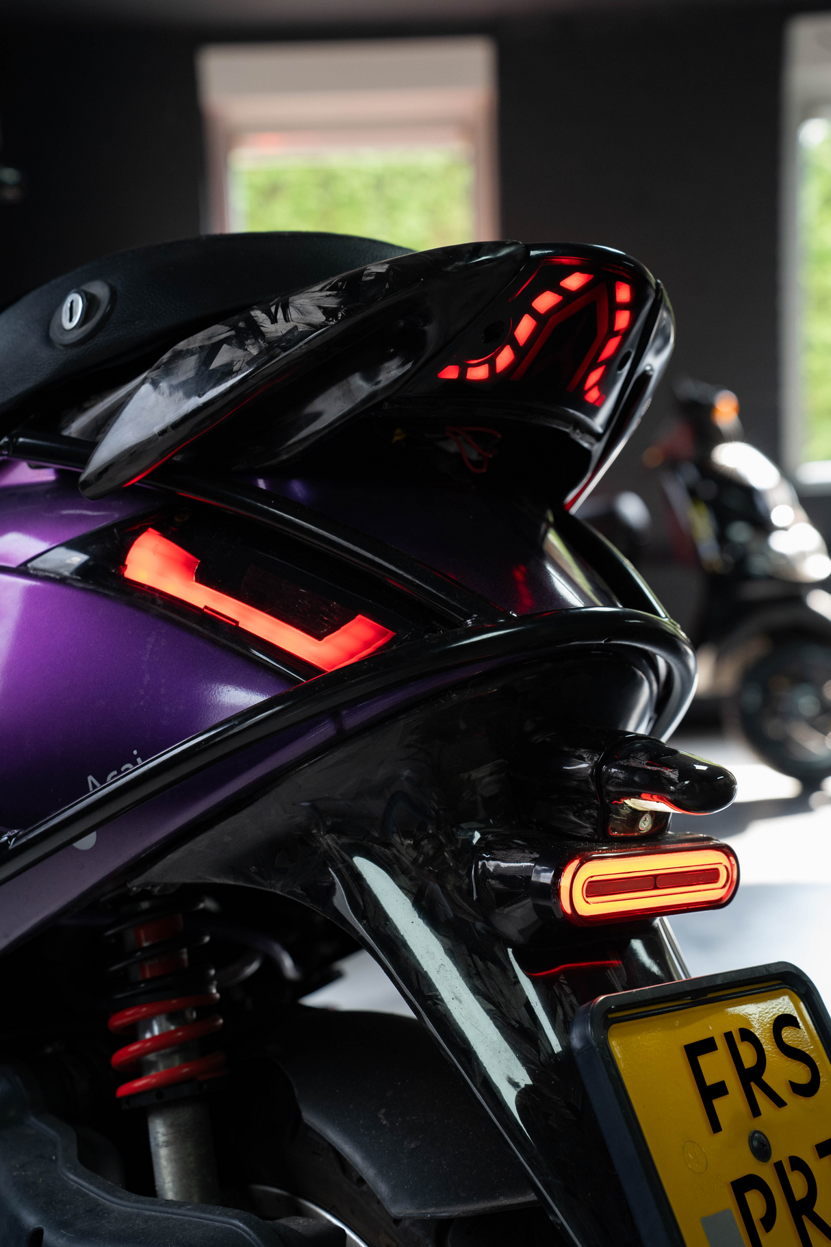 Alpha LED Rear Light Piaggio Zip Flow/Matrix