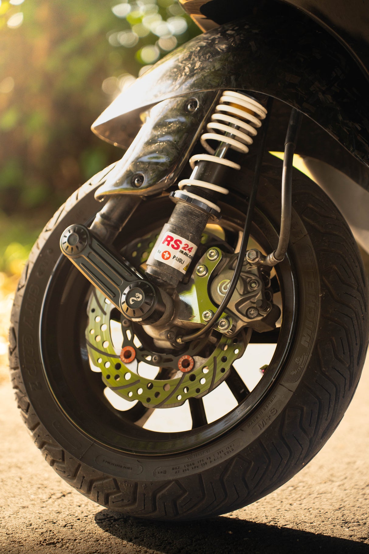 Brembo 2p Remklaw Grau + Zelioni 2p Adapter Chrom - Piaggio Zip SP / Vespa LX / Sprint